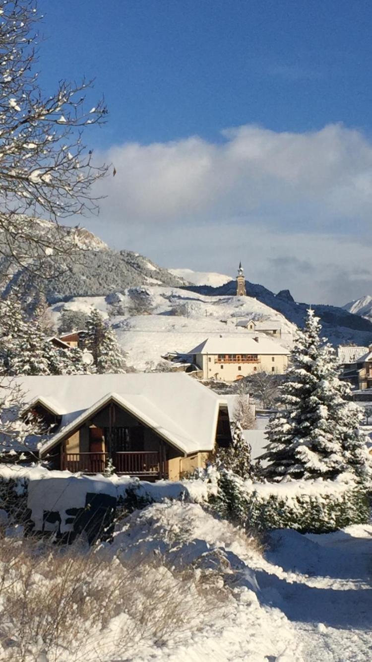 La Maison Abeil LʼArgentière-la-Bessée Εξωτερικό φωτογραφία
