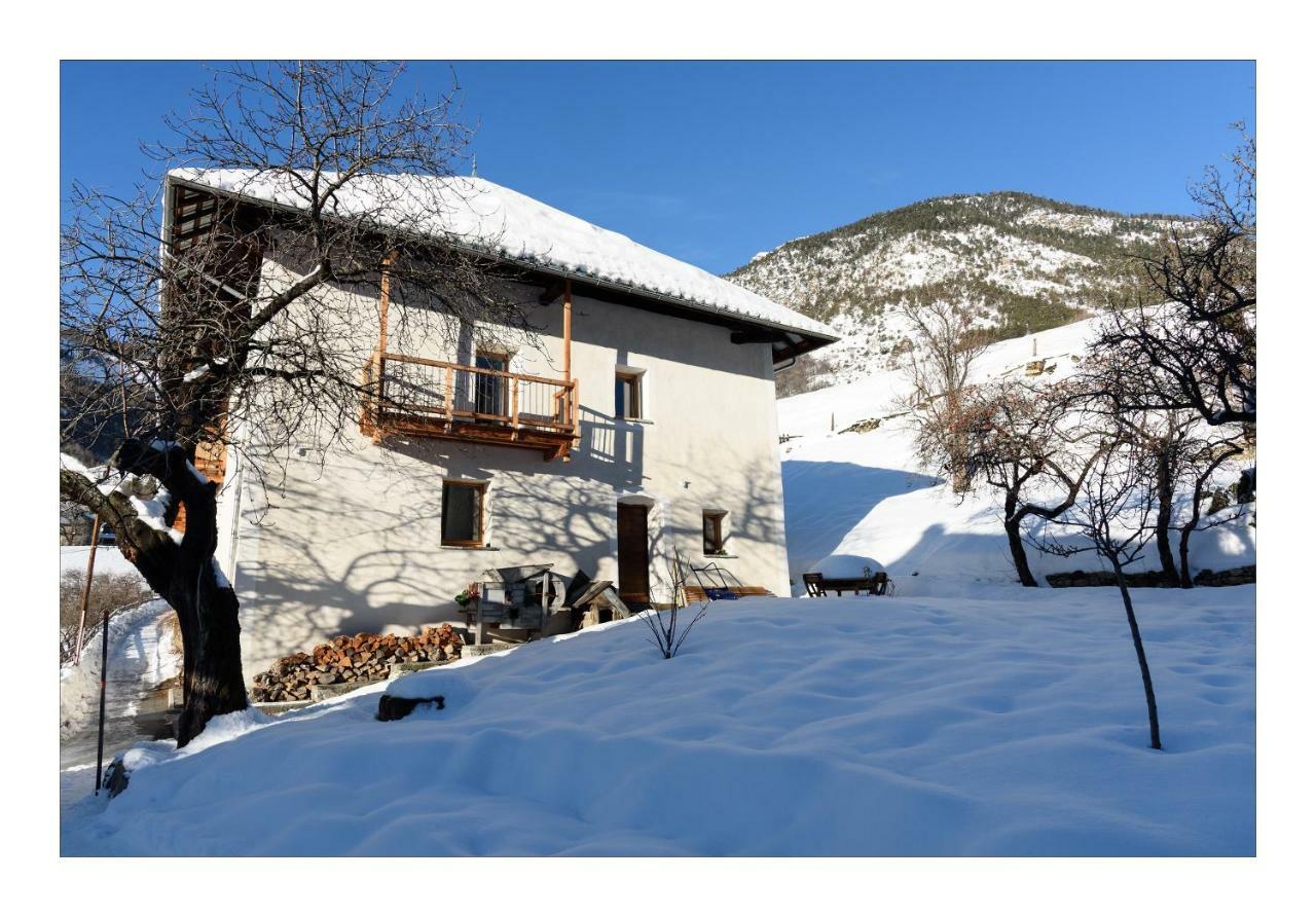 La Maison Abeil LʼArgentière-la-Bessée Εξωτερικό φωτογραφία
